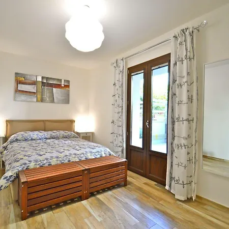 Royal Sea House Apartment *